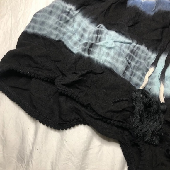 Printed shorts - Picture 2 of 2